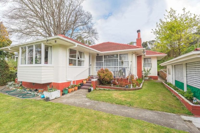 Photo of property in 63 Great North Road, Saint Johns Hill, Whanganui, 4501