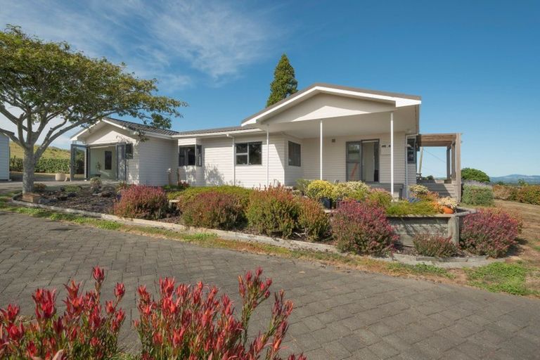 Photo of property in 57 Town Point Road, Maketu, Te Puke, 3189