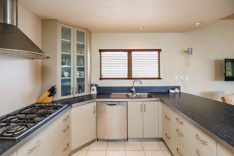 Photo of property in 28 Taonui Street, Palmerston North, 4410