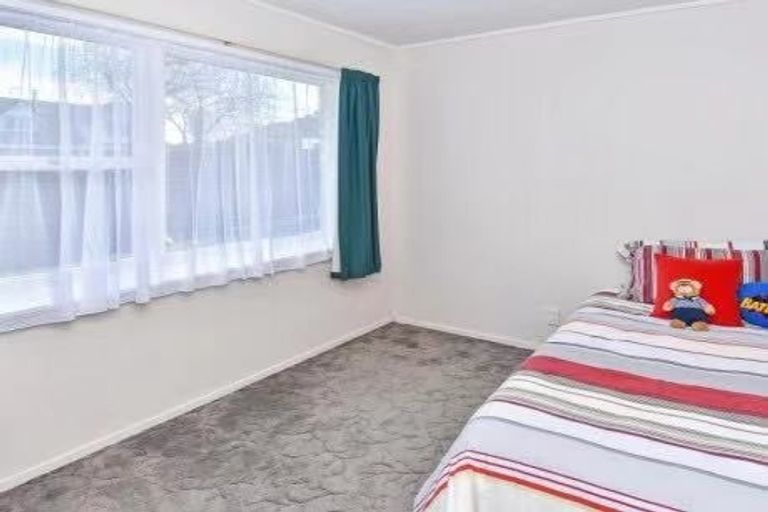 Photo of property in 1/2 Arthur Road, Hillpark, Auckland, 2102