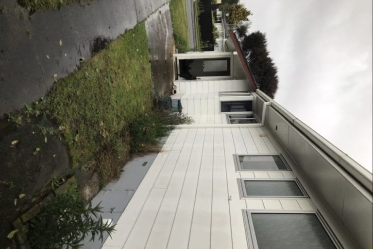 Photo of property in 5 Cypress Crescent, Pukete, Hamilton, 3200