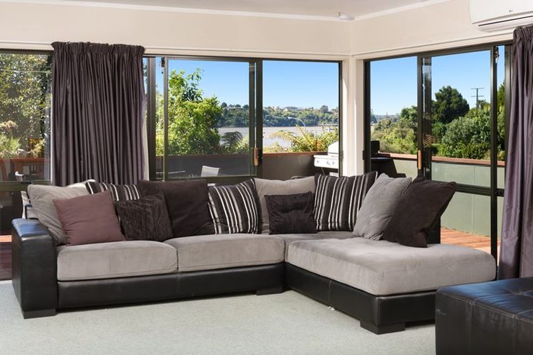 Photo of property in 81 James Cook Drive, Welcome Bay, Tauranga, 3112