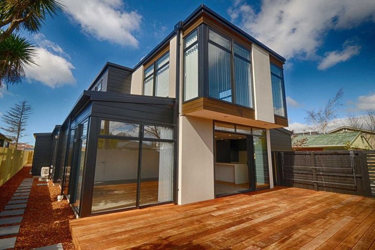 Photo of property in 1/66 Bishop Street, St Albans, Christchurch, 8014