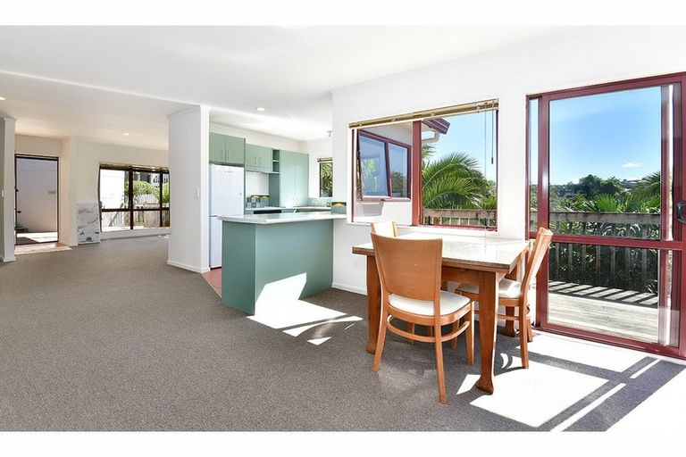 Photo of property in 29a Matai Road, Stanmore Bay, Whangaparaoa, 0932