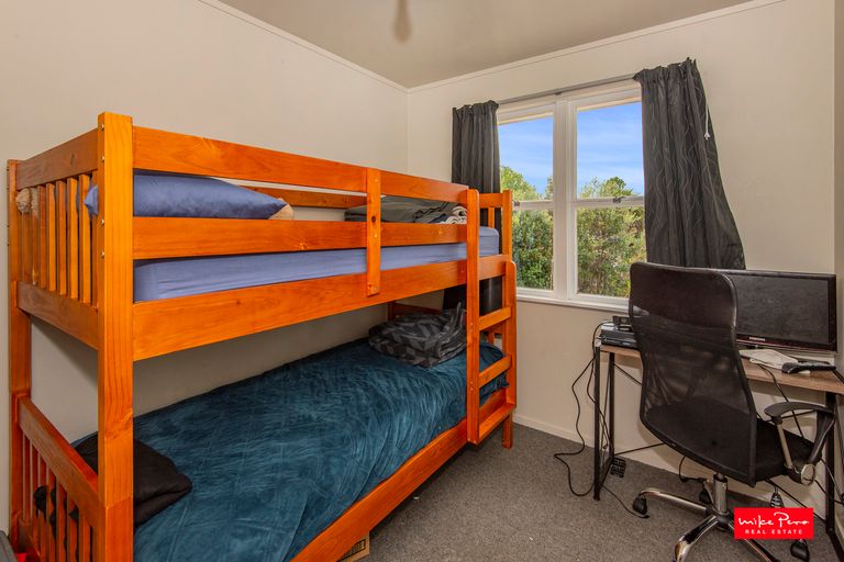 Photo of property in 18 Mcmillan Avenue, Te Kamo, Whangarei, 0112