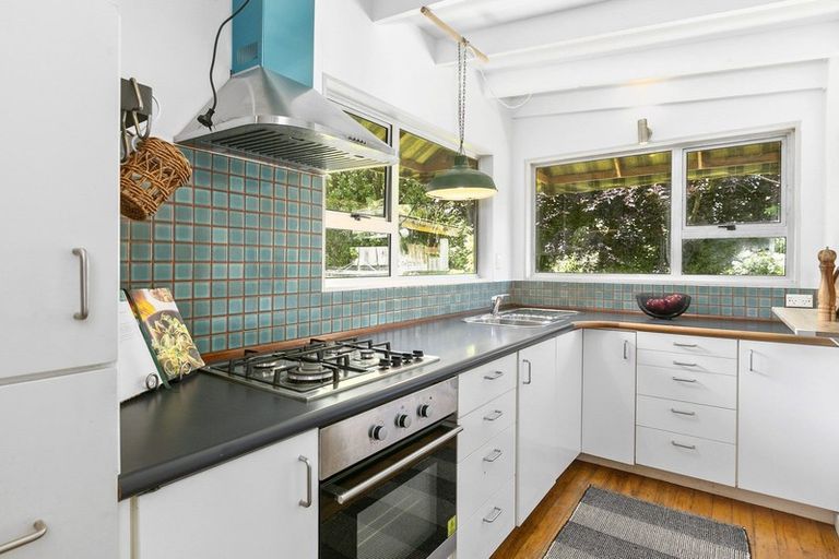 Photo of property in 3 Erne Street, Waitati, 9085