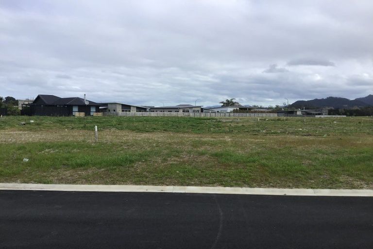 Photo of property in 64 Reel Road, Waihi Beach, 3611