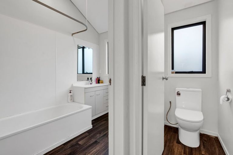 Photo of property in 24 Gardenia Avenue, Bell Block, New Plymouth, 4312