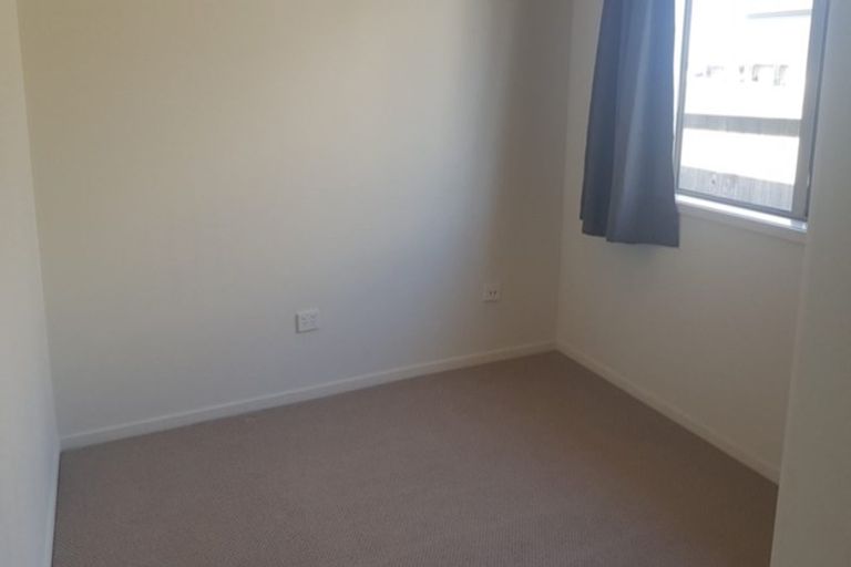 Photo of property in 6 Sando Way, One Tree Point, 0118