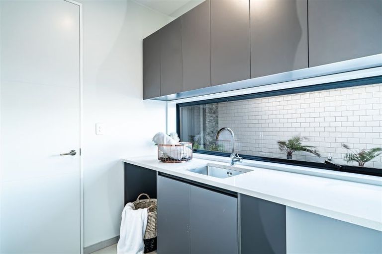 Photo of property in 4 Alan James Lane, Prebbleton, 7604