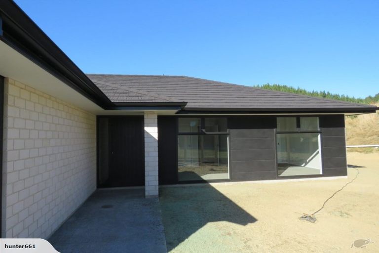 Photo of property in 12 Yorkshire Close, Whitby, Porirua, 5024