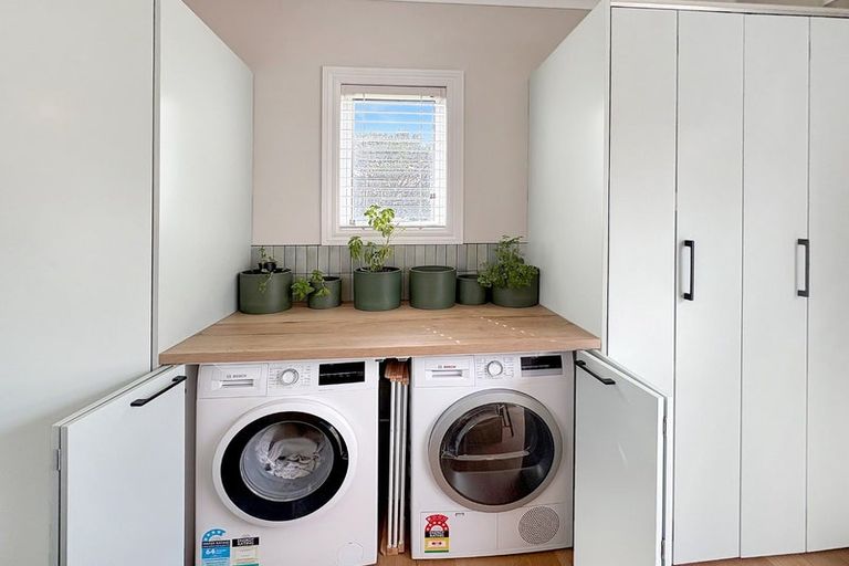 Photo of property in 56 Matai Street, Castlecliff, Whanganui, 4501