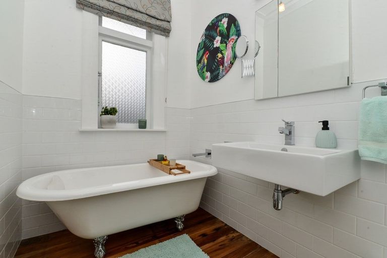 Photo of property in 11 Kitchener Street, Claudelands, Hamilton, 3214