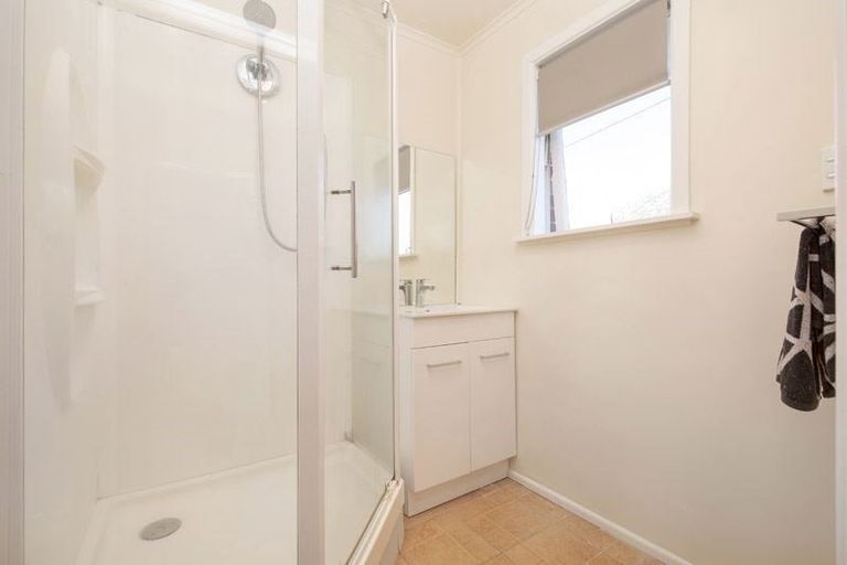 Photo of property in 43 Aurea Avenue, Pakuranga, Auckland, 2010