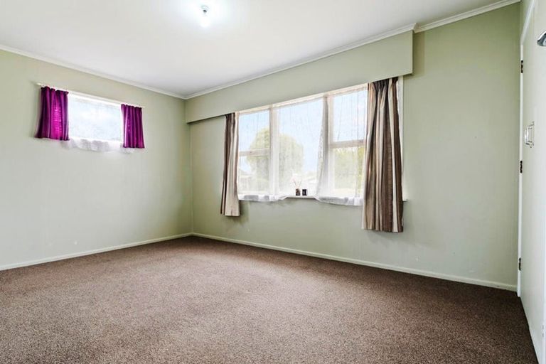 Photo of property in 3 Mountbatten Place, Papakura, 2110