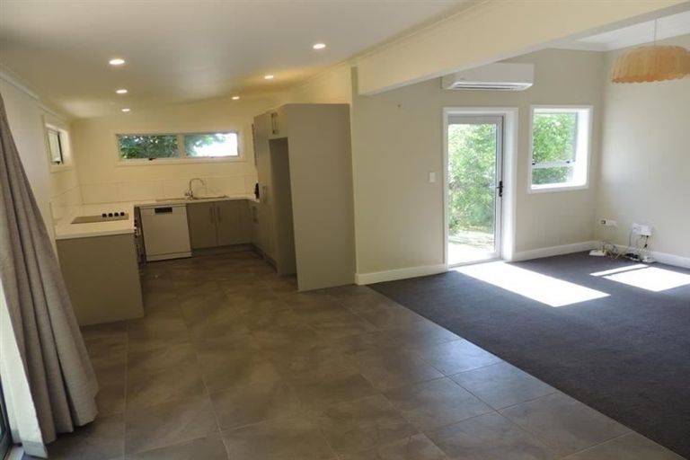 Photo of property in 30 Coote Road, Bluff Hill, Napier, 4110