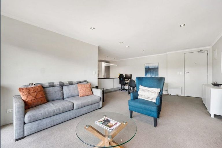 Photo of property in Bellagio Apartments, 6d/39 Taranaki Street, Te Aro, Wellington, 6011