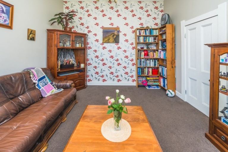 Photo of property in 26 Kings Avenue, Gonville, Whanganui, 4501