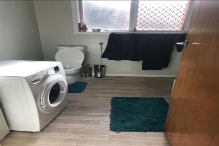 Photo of property in 4 Standish Street, New Plymouth, 4310