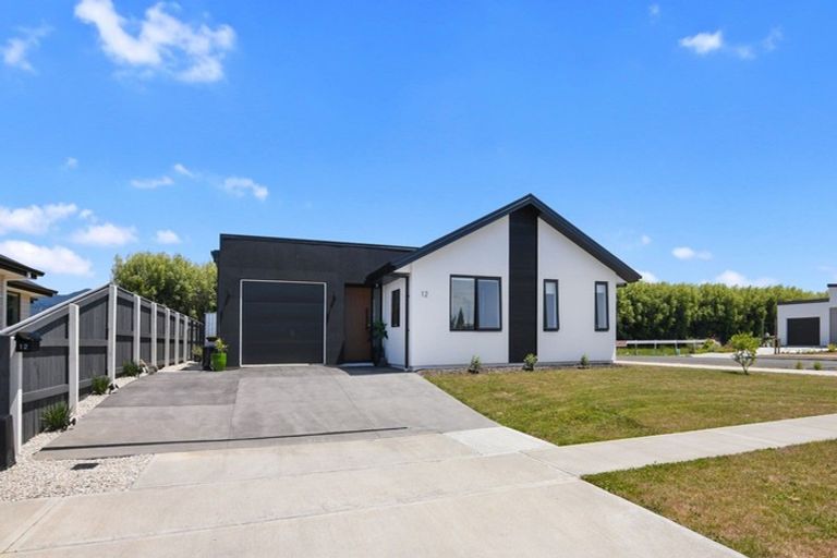 Photo of property in 12 Kuini Place, Motueka, 7120
