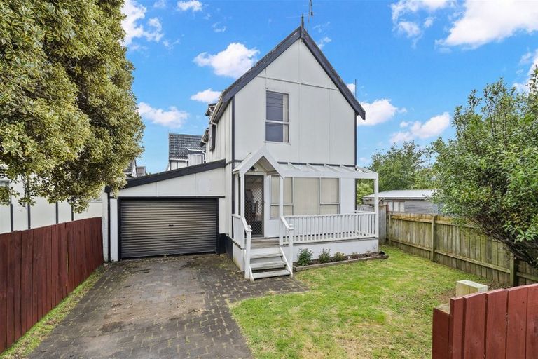 Photo of property in 5/69 Kenderdine Road, Papatoetoe, Auckland, 2025