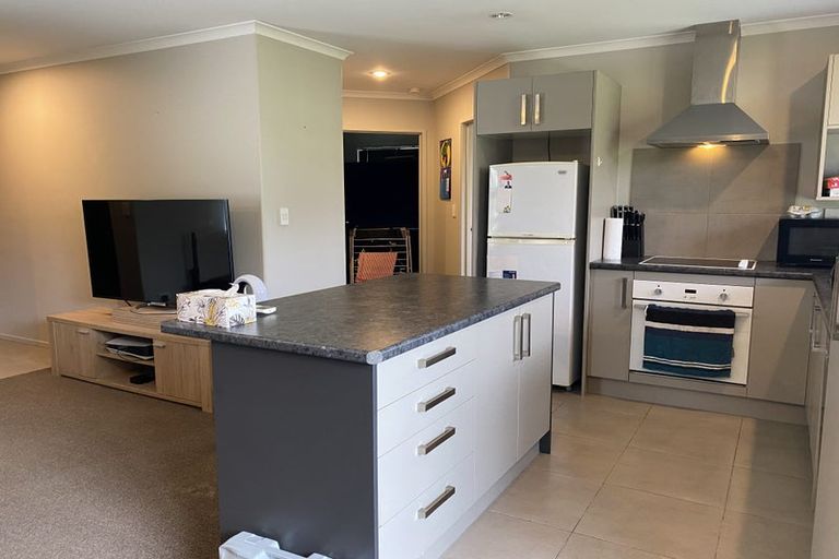 Photo of property in 30 Nielsen Gardens, Rototuna, Hamilton, 3210