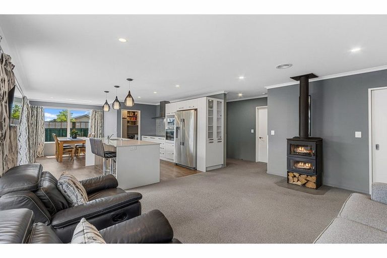 Photo of property in 11 Sheehan Street, Halswell, Christchurch, 8025