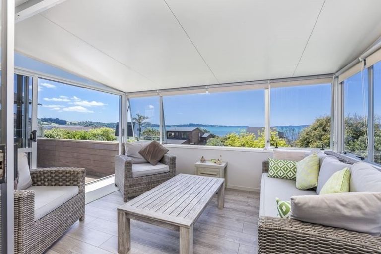 Photo of property in 4 Carmen Terrace, Snells Beach, 0920