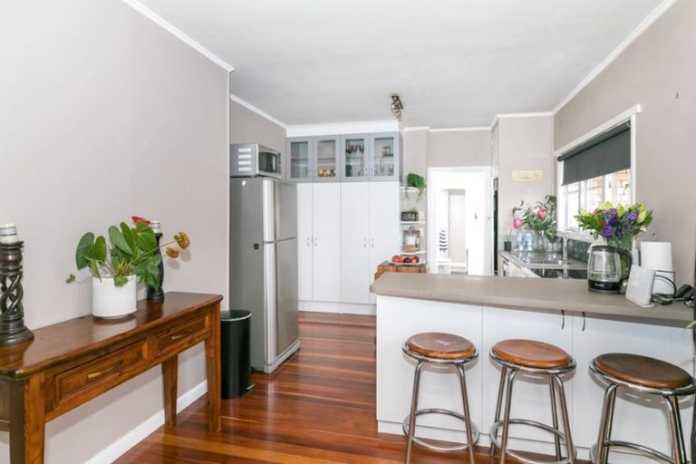 Photo of property in 7 Holden Avenue, Forest Lake, Hamilton, 3200