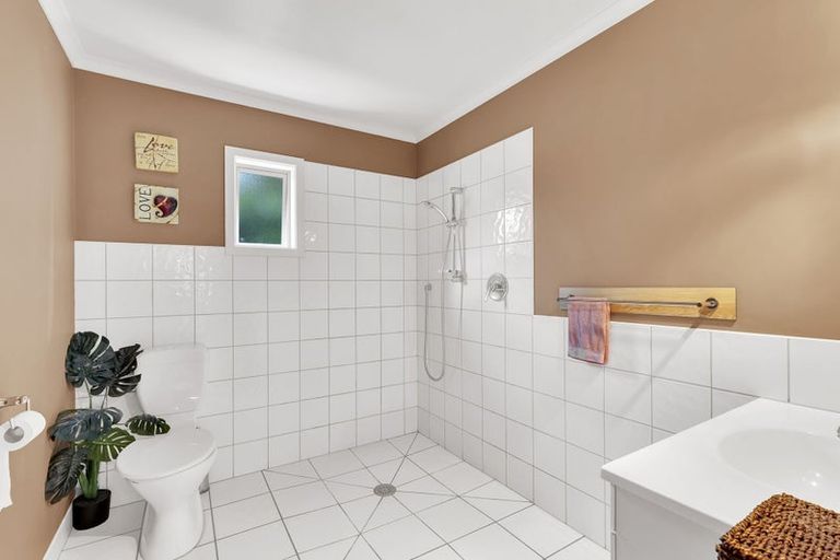 Photo of property in 57 Richmond Road, Pohara, Takaka, 7183