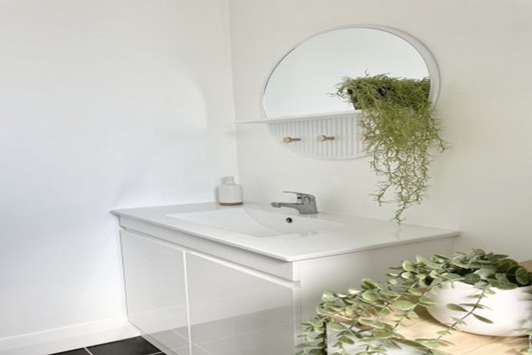 Photo of property in 2 Nikau Street, Newtown, Wellington, 6021