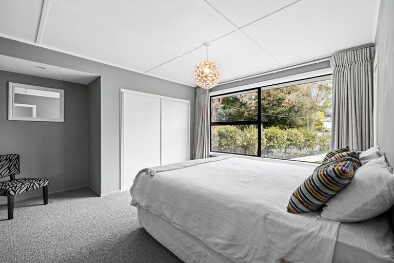 Photo of property in 14 Glenpark Place, Havelock North, 4130