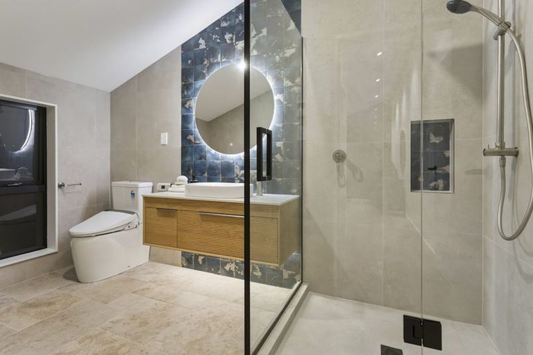 Photo of property in 3b Serrata Place, Browns Bay, Auckland, 0630