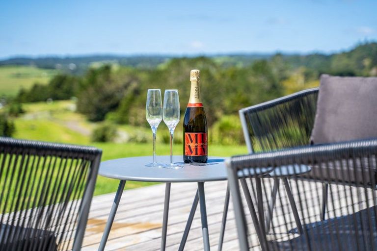 Photo of property in 373 Gumtown Road, Te Kamo, Kamo, 0185