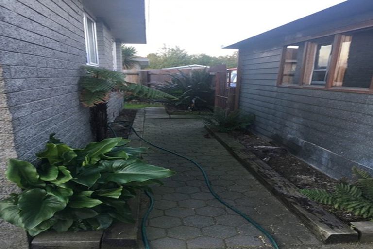 Photo of property in 62 Mackenzie Avenue, Woolston, Christchurch, 8023