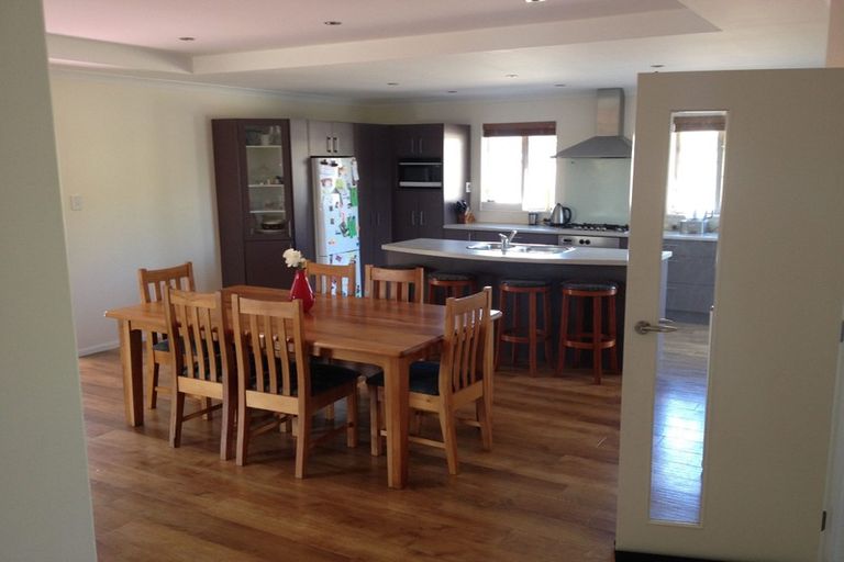 Photo of property in 9 Gillatt Gardens, Halswell, Christchurch, 8025