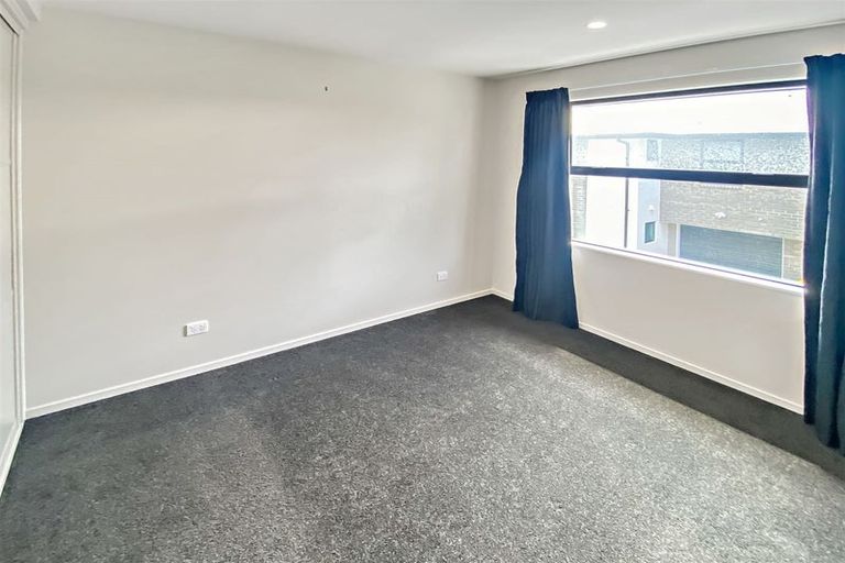 Photo of property in 9 Shingle Street, Sydenham, Christchurch, 8023