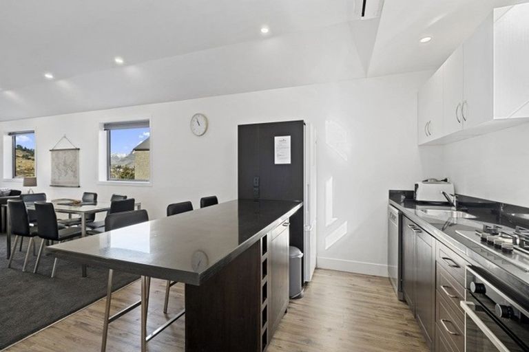 Photo of property in Breakfree Alpine Village, 17/643 Frankton Road, Queenstown, 9300