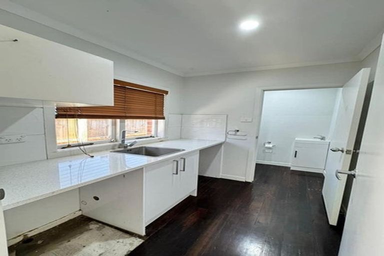 Photo of property in 1a Butterworth Avenue, Opaheke, Papakura, 2113