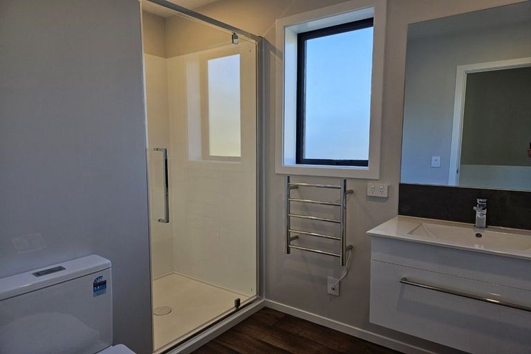 Photo of property in 15b Dimock Street, Titahi Bay, Porirua, 5022