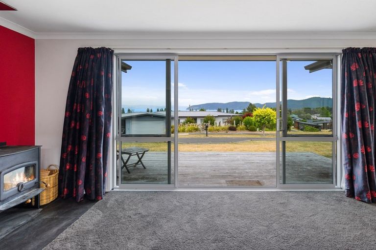 Photo of property in 4 Kestrel Lane, Kinloch, Taupo, 3377