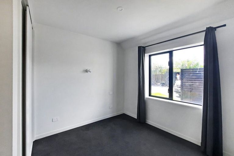 Photo of property in 7 Fovant Street, Russley, Christchurch, 8042