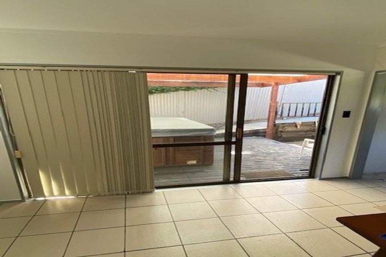 Photo of property in 11 Dunton Drive, Welcome Bay, Tauranga, 3112