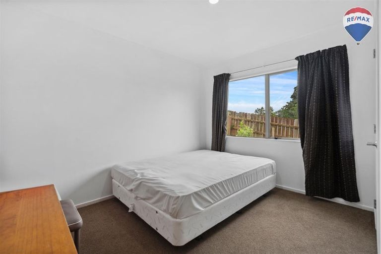 Photo of property in 20a Levant Street, Cannons Creek, Porirua, 5024
