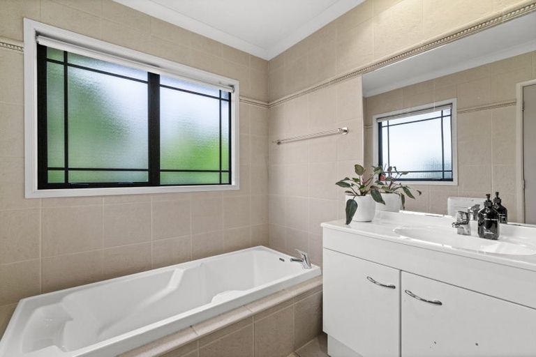 Photo of property in 58 Palmbrook Avenue, Havelock North, 4130
