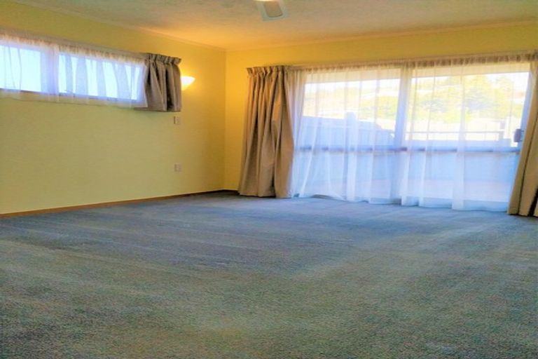 Photo of property in 164 Fairway Drive, Te Kamo, Kamo, 0112