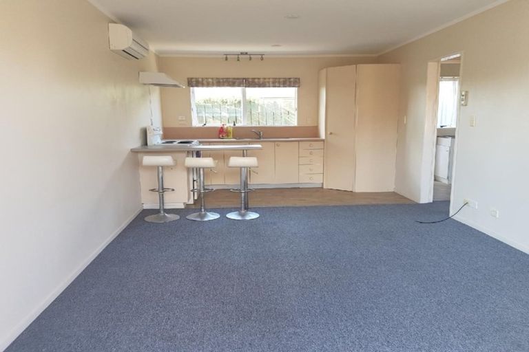 Photo of property in 82 Frank Nobilo Drive, Golflands, Auckland, 2013