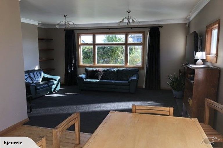 Photo of property in 32 Hardie Street, Hokowhitu, Palmerston North, 4410