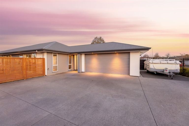 Photo of property in 30 Caithness Street, New Brighton, Christchurch, 8083