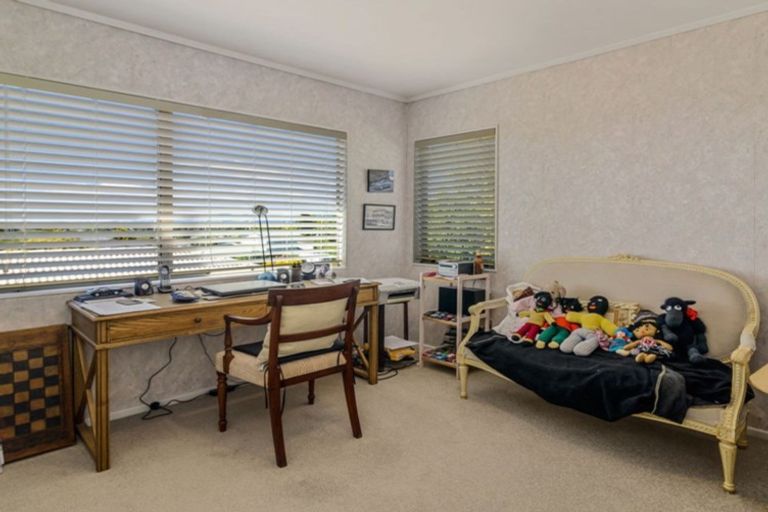 Photo of property in 3a Cobbe Place, Pomare, Rotorua, 3015